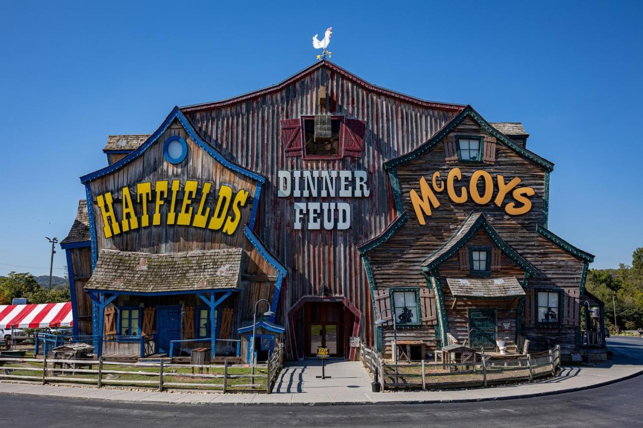 5Bd5B Escape Cabin With 2 Hottubs, Thtr &Game Rm,1Mi To The Parkway! 4Mi To Dollywood - Spring Deal Pigeon Forge Kültér fotó